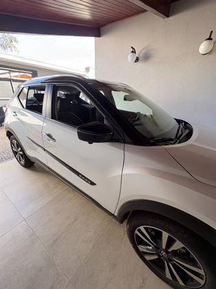 NISSAN KICKS 1.6 16V FLEXSTART EXCLUSIVE XTRONIC NISSAN KICKS 1.6 16V FLEXSTART EXCLUSIVE XTRONIC